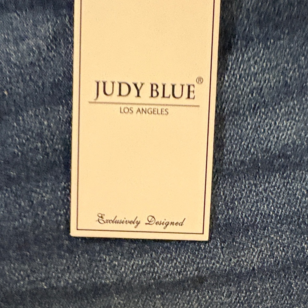 Women's Blue Jeans - Picture 6 of 9